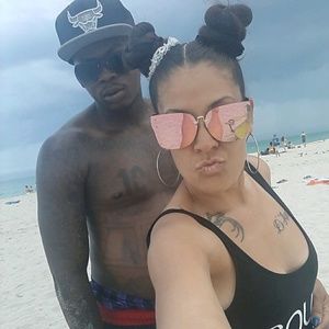 Meet your Posher, Deliris